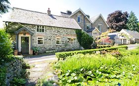 Aber Clwyd Manor